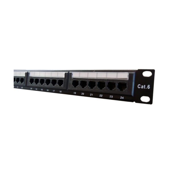 Patchera 24 puertos cat 6e para rack